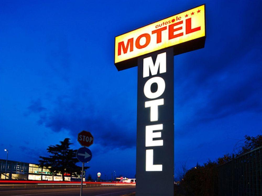 Motel Autosole Cornegliano Laudense Zewnętrze zdjęcie